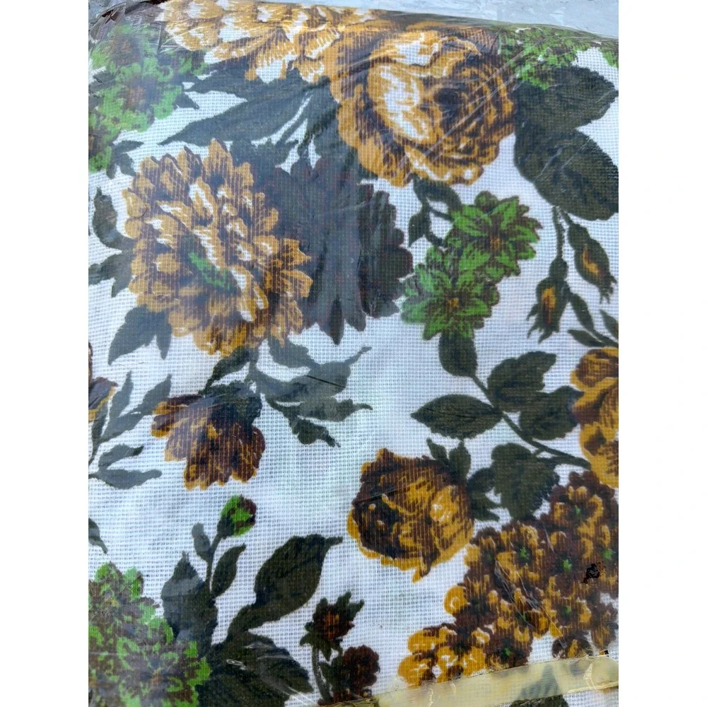 Instant Decorating Montvale Hollywood Gold Sleep Furniture Slipcovers vtg fabric